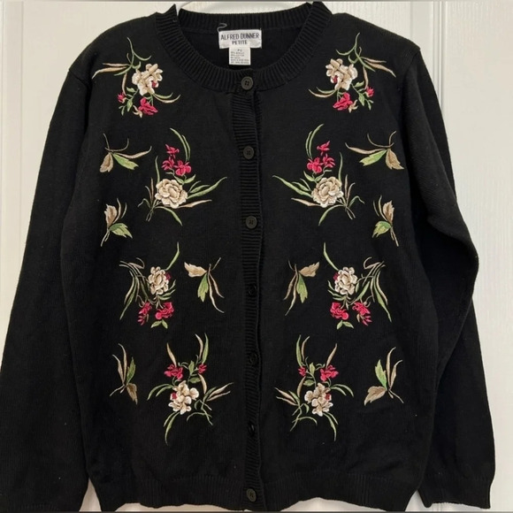 Alfred Dunner Sweaters - Vintage Alfred Dunner Black cardigan floral embroidery Cabincore